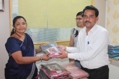 Free Dress Distribution